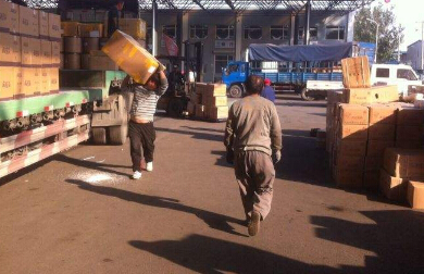 紅酒進口、進口食品相應(yīng)流程